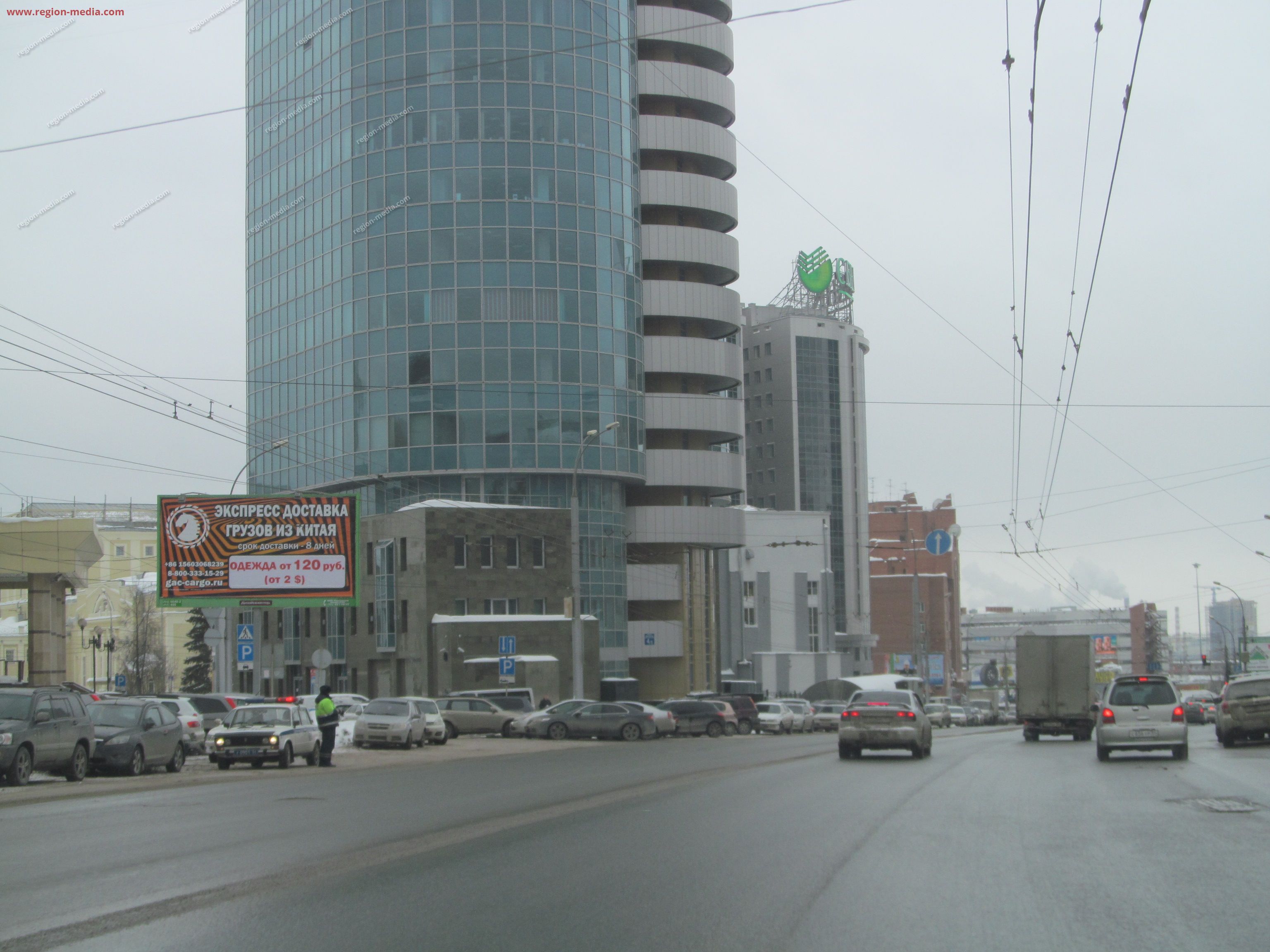Размещение рекламы компании "Экспресс доставка грузов" на щитах 3х6 в городе Новосибирск